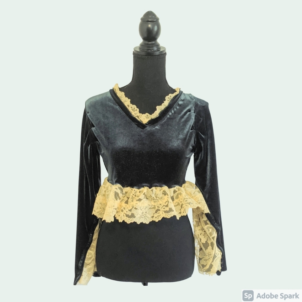 Handmade emerald and yellow lace crop top size S